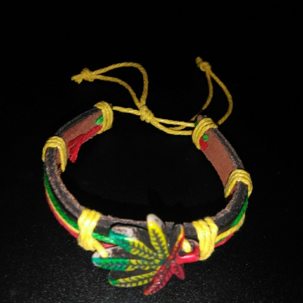 Bracelet